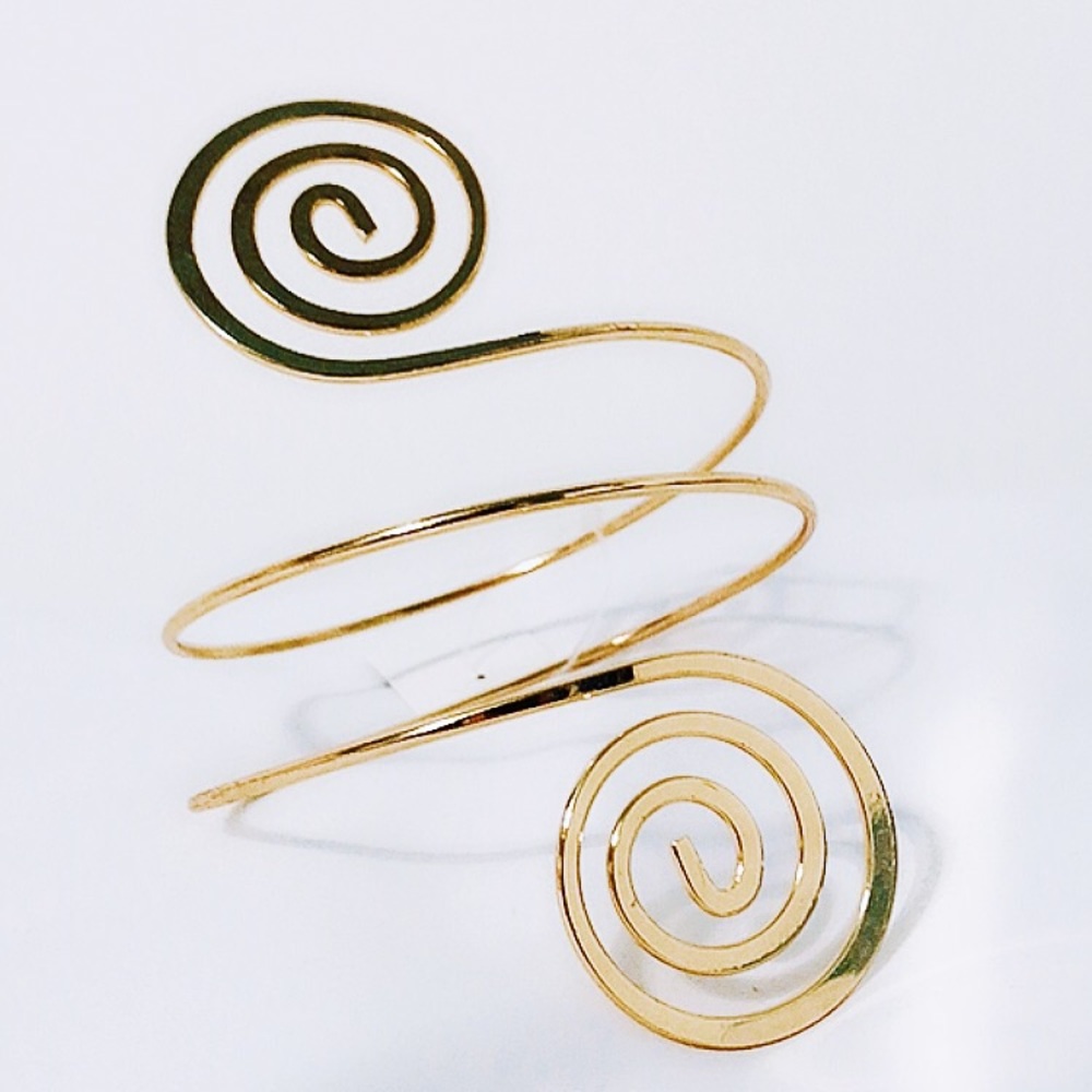 Gold Arm bracelet
